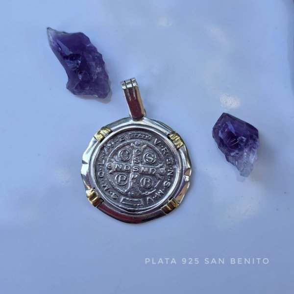 Producto - Dije San Benito de Plata nacional