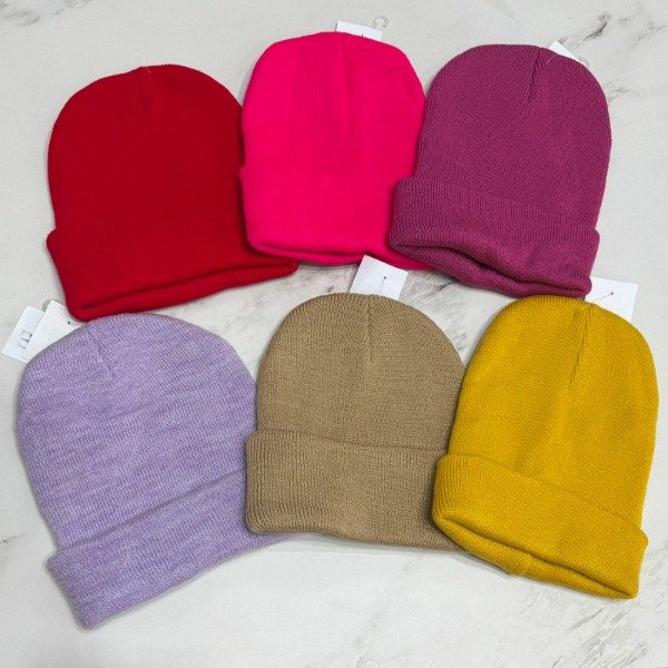 Producto - GORRO DE LANA ROCKY