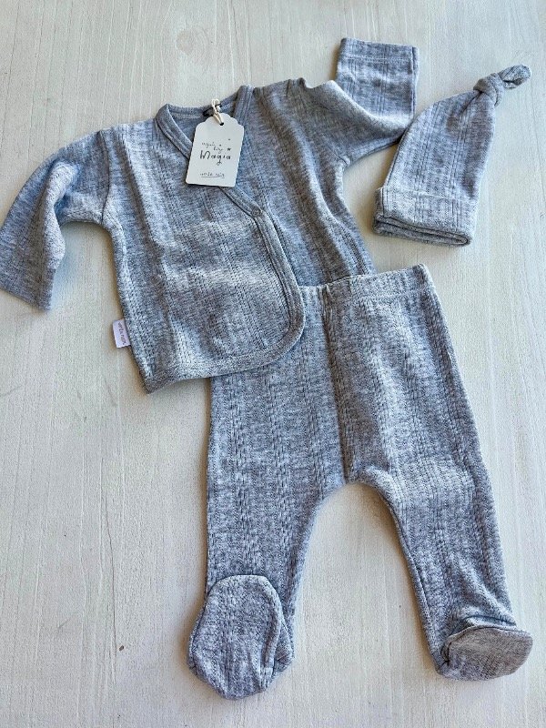 Producto - Ajuar 3 piezas - Nido Gris