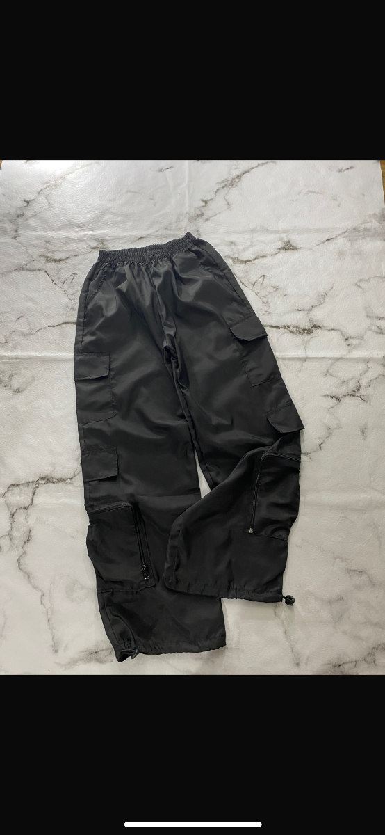 Producto - Pantalones rompeviento