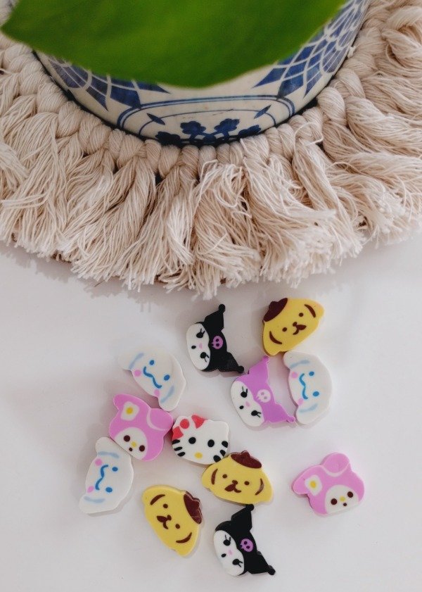 Producto - Mini gomitas para borrar Sanrio x 12 unidades