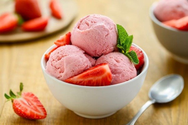Producto - Magdalena helado frutilla sin azúcar x360cc