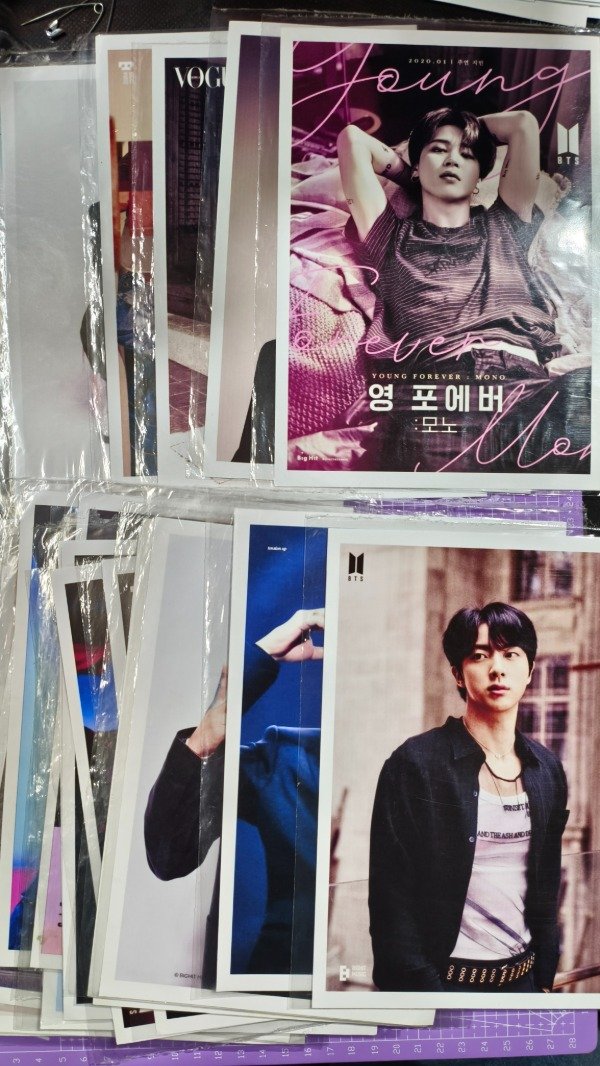 Producto - PROMO MINI POSTER X 5 de BTS