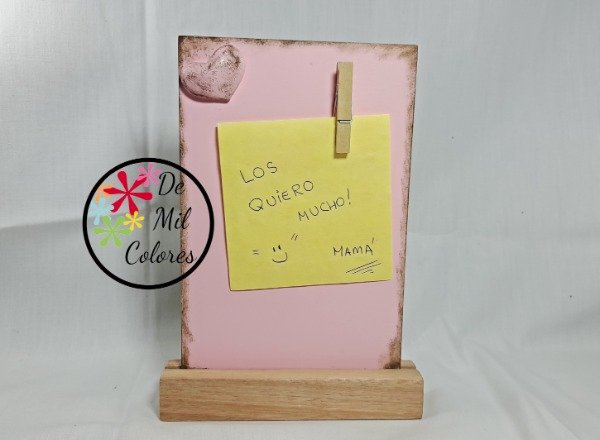 Producto - Porta Notas con moldura corazón color rosa