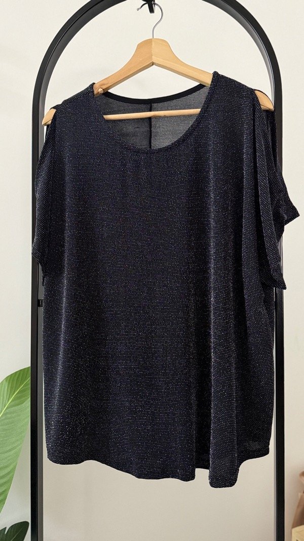 Producto - REME BRILLO HOMBRO ABIERTO-