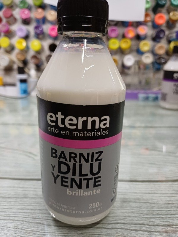 Producto - Barniz Eterna brillante x 250 cc