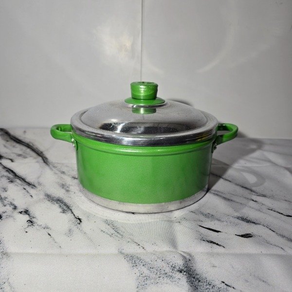 Producto - Olla color verde N22