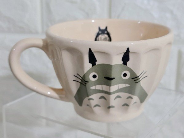 Producto - Taza facetada Totoro natural  250 cc