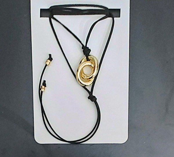 Producto - Chocker Doble Círculo Dorado Gamuza