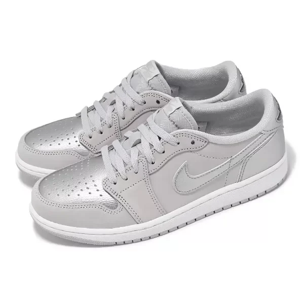 Producto - Jordan Tenis Air Jordan 1 Low OG SILVER