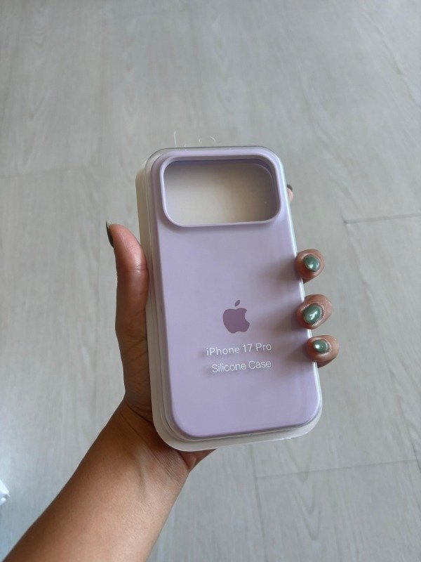 Producto - Silicone Case Lila Iphone 17 Pro