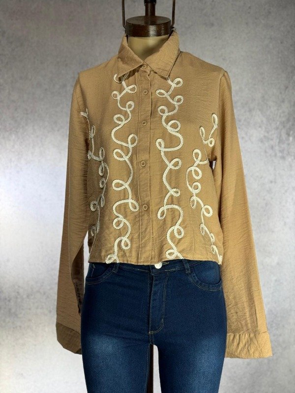 Producto - CAMISA DANA TOSTADO BORDADA IMPORTADA