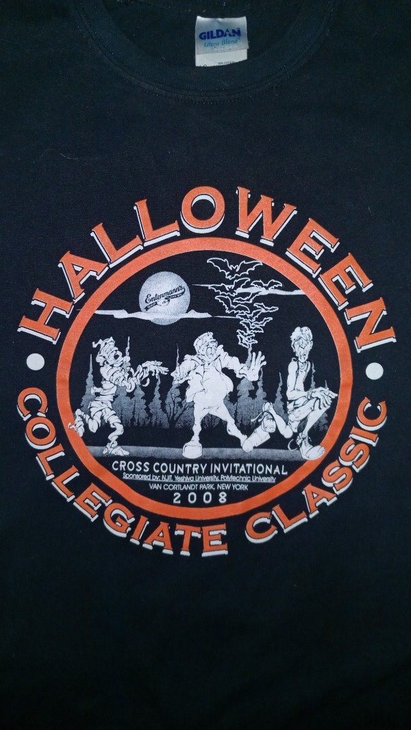 Producto - Y2K Halloween Collegiate classic tubular tee. - 1