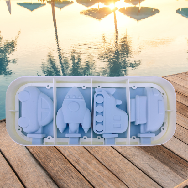 Producto - Molde de silicona con tapa para helados Transportes x 4