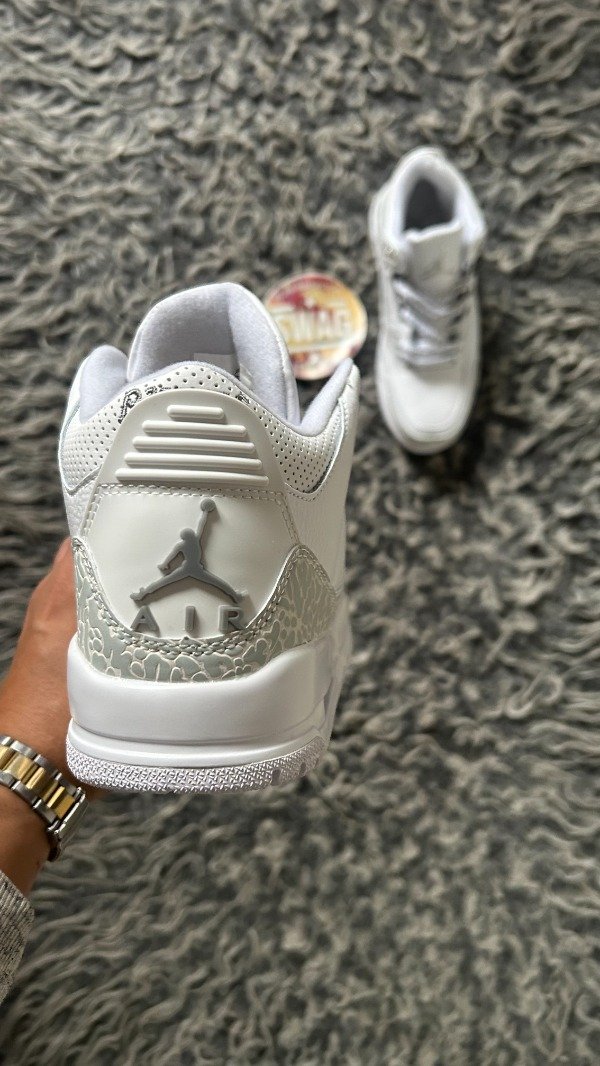 Producto - JORDAN RETRO 3 PURE MONEY - 2