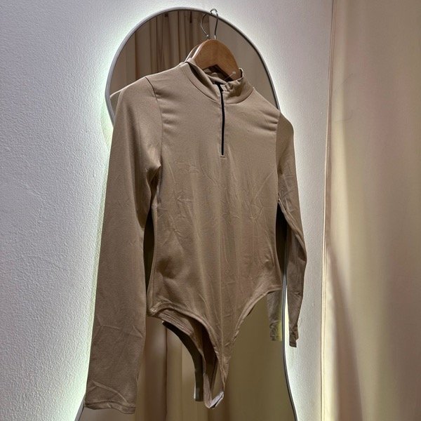 Producto - BODY CIERRE BEIGE