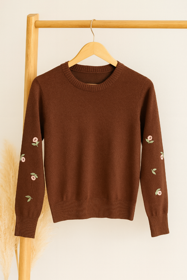 Producto - Sweater Lola manga bordada chocolate