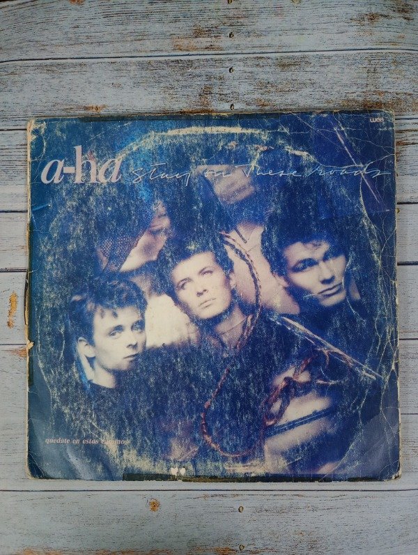 Producto - A Ha Stay On These Roads