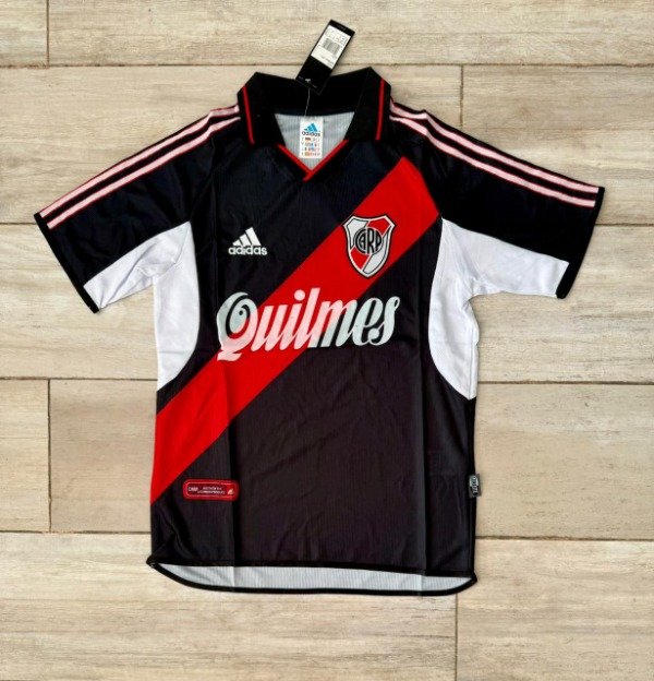 Producto - Camiseta RETRO River 2000/01 Suplente Negra
