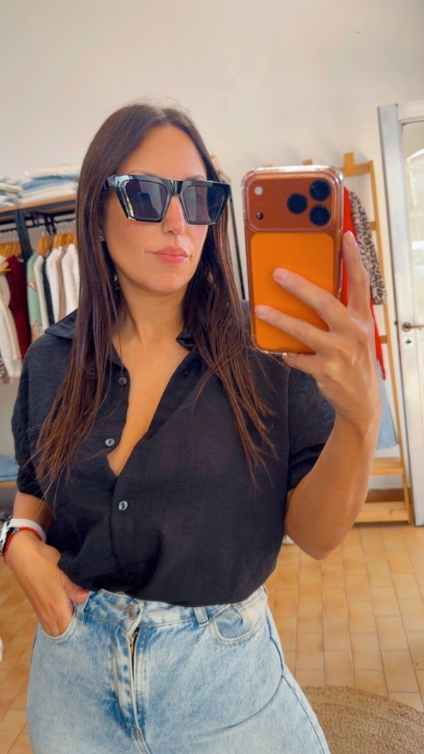 Producto - Camisa Negra