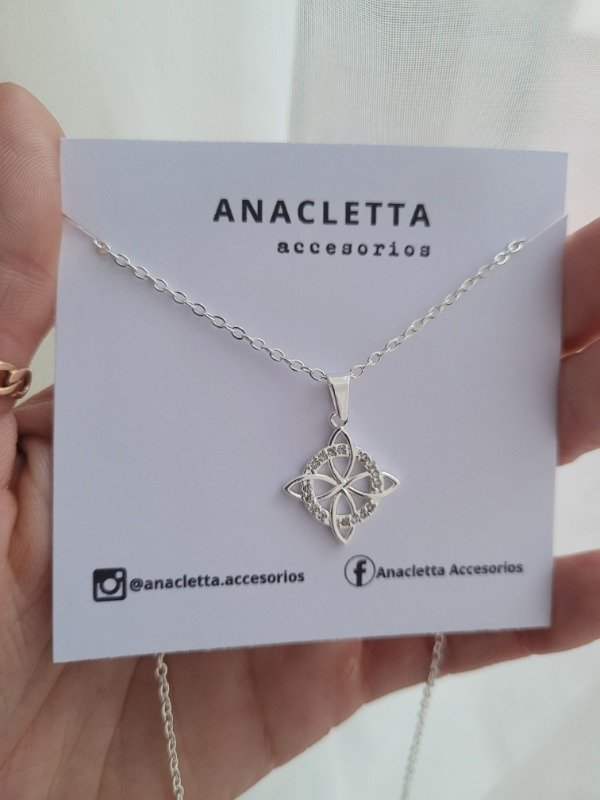 Producto - Gargantilla nudo de bruja con strass AB