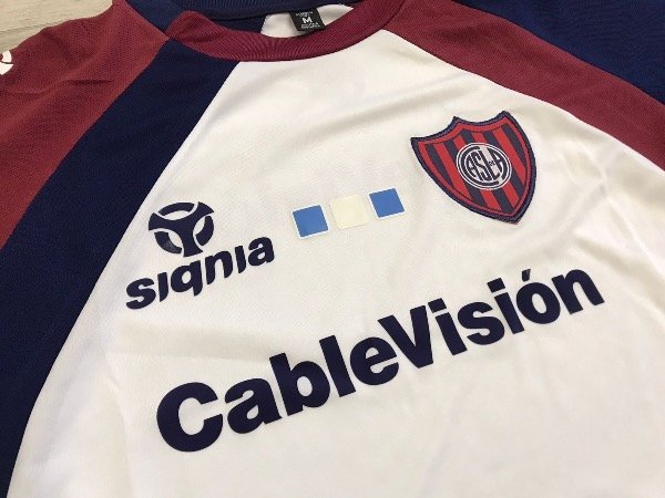 Producto - Camiseta retro de San Lorenzo Signia blanca - 4