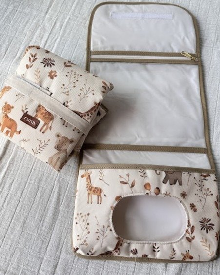 Producto - SET CAMBIADOR + ESTUCHE SAFARI