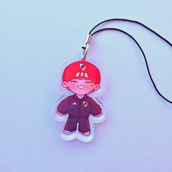 Producto - Llaveros y charms Jungkook de Boca y Tae de River! - 4