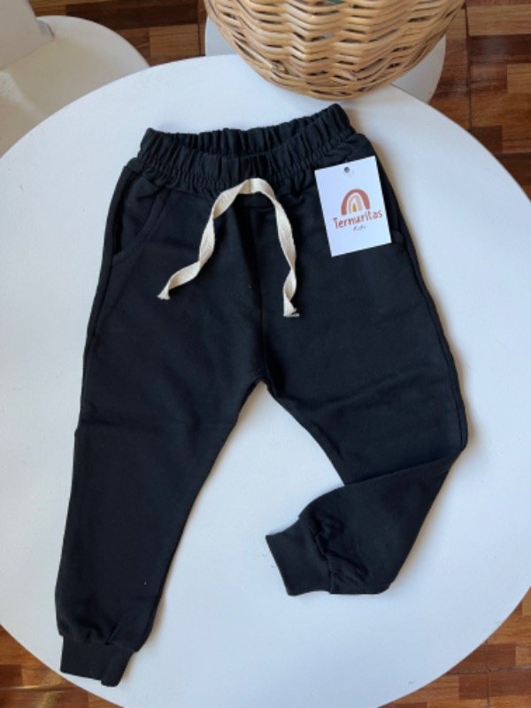 Producto - Joggins rústico negro