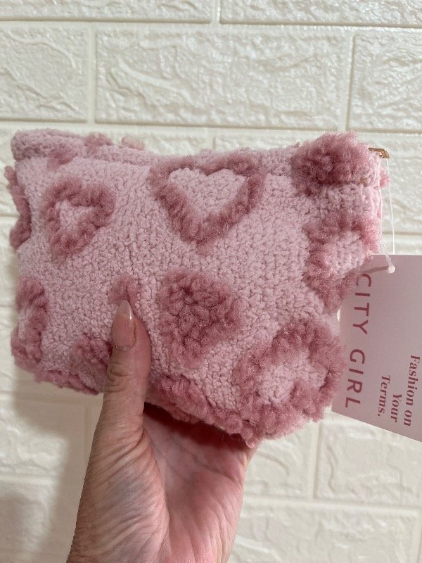 Producto - Nececer / Cartuchera de Peluche con Corazones - Marca City Girl - 1
