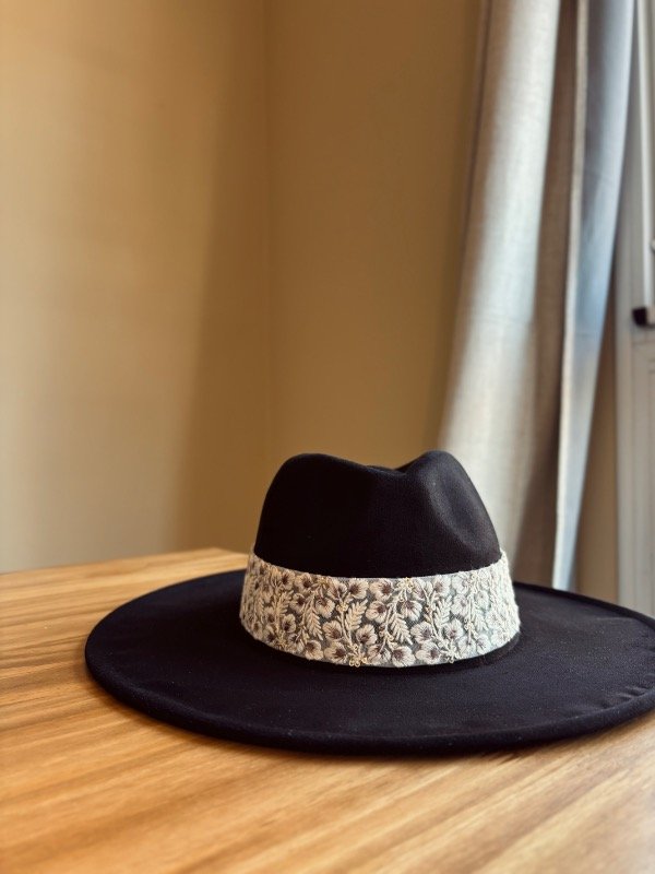 Producto - Sombrero Genoveva