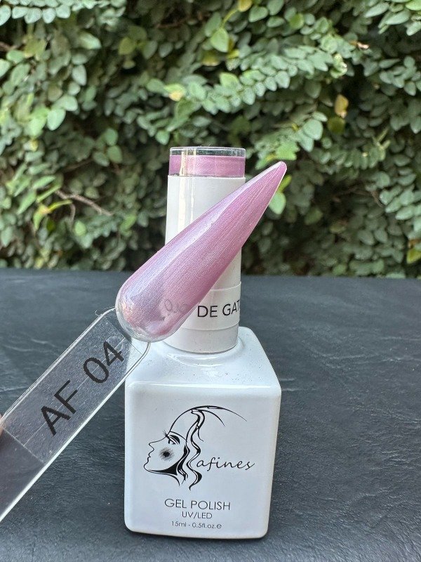 Producto - Esmaltes semi Afines Ojo de gato estilo Coreano 15ml 04