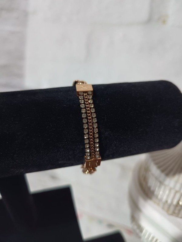 Producto - pulsera LV