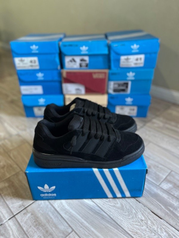 Producto - Forum 2000 Total Black