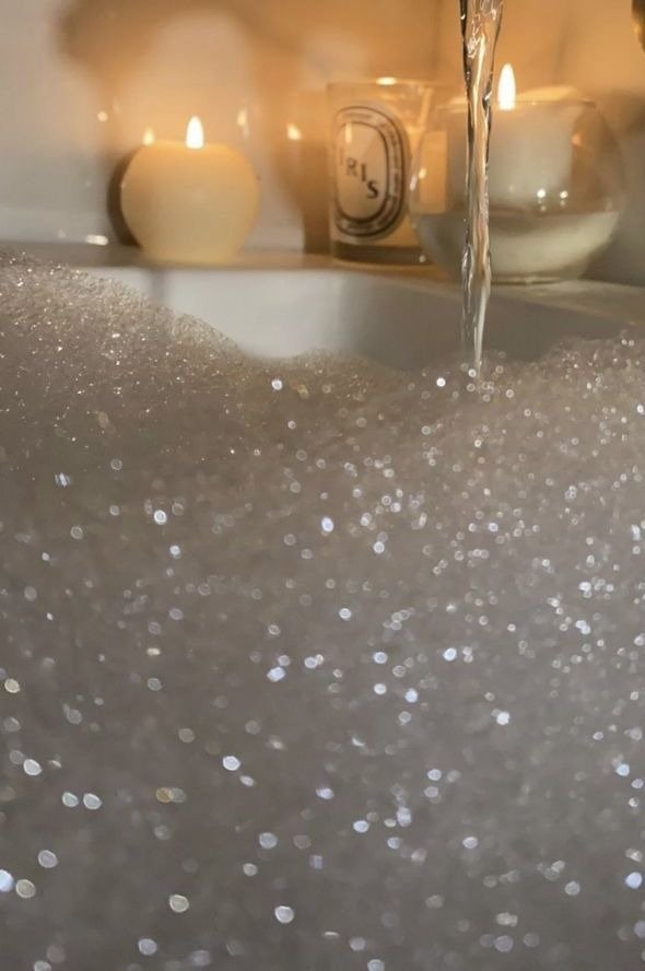 Producto - Espuma de baño neutra 5 Litros