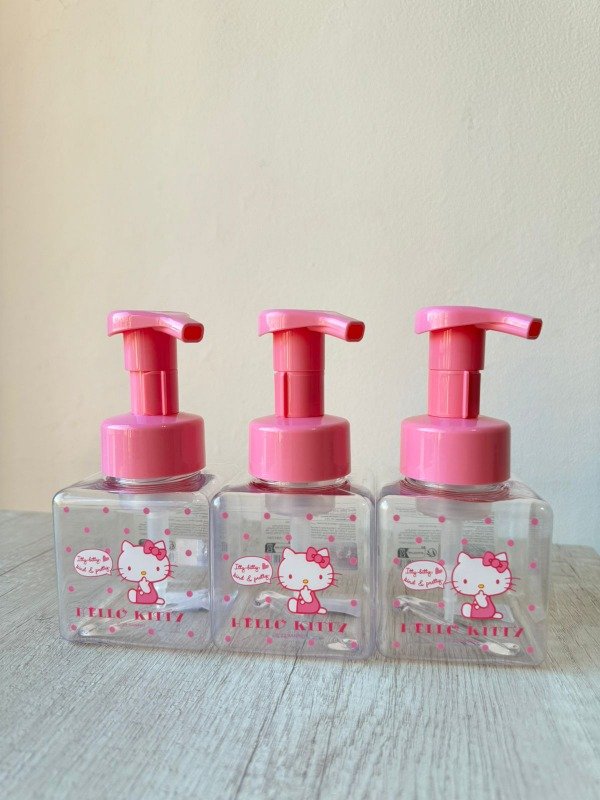 Producto - Botella espumero HELLO KITTY MINISO