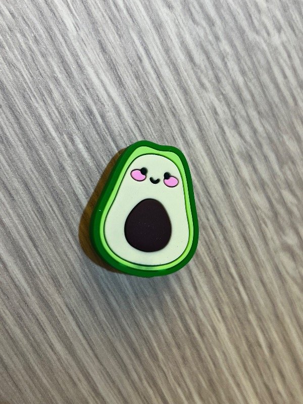 Producto - Pin de estetoscopio palta