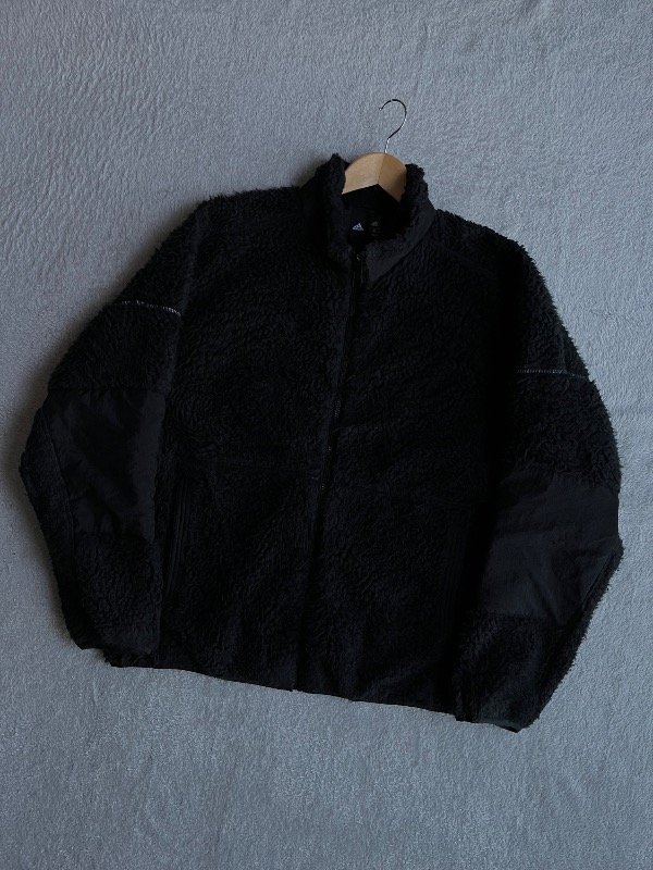Producto - SHERPA ADIDAS THREE STRIPES FULL BLACK (XL)