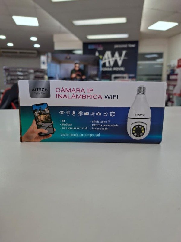Producto - Camara de Seguridad Inalambrica Foco 360 IP WIFI Aitech AICR020305B