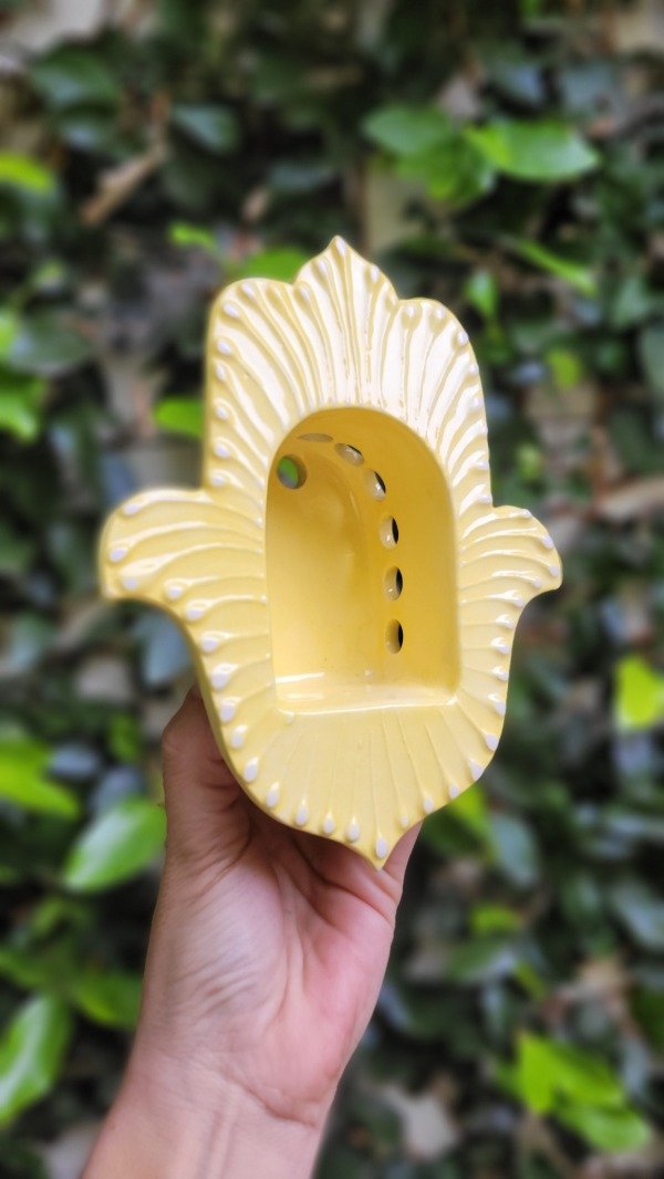 Producto - Luminaria linea Sitara. HAMSA amarilla - 1