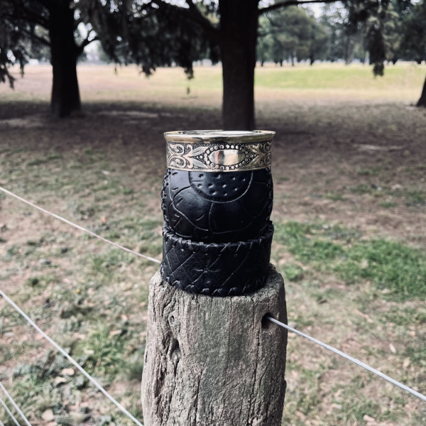 Producto - Imperial con Apoyo de Cuero