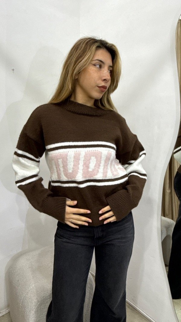 Producto - Sweater studio dos