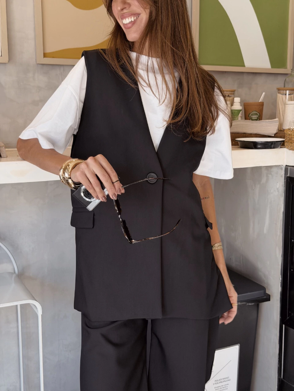 Producto - NEW CHALECO RUE / BLACK