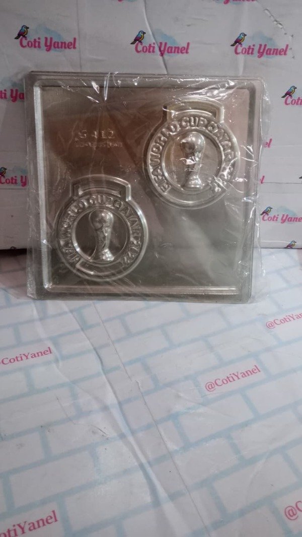 Producto - Molde bombon medalla mundial