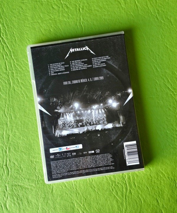 Producto - METALLICA ''Orgullo, Pasión Y Gloria'' - 1