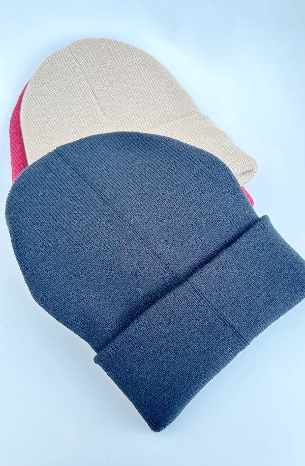Producto - Gorro de lana clasico color negro