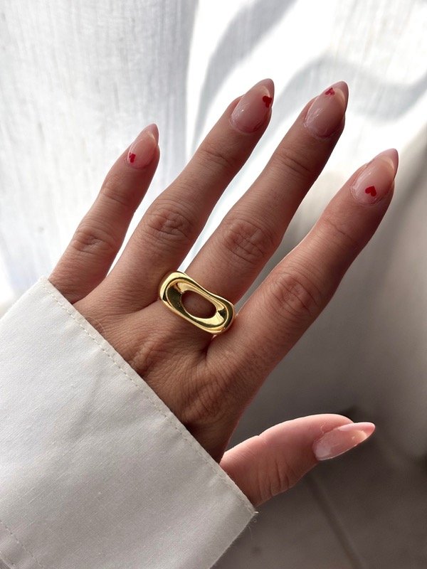 Producto - Anillo dorado ovalo