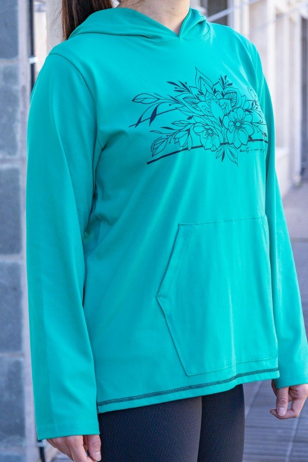 Producto - Buzo verde con estampada en el frente