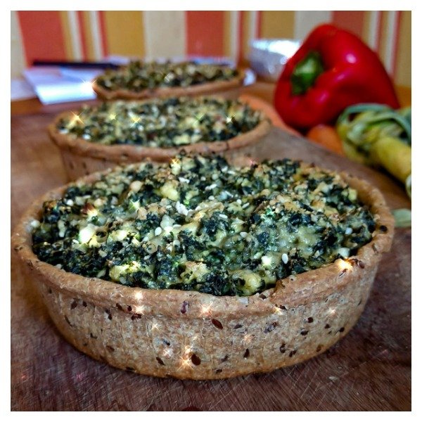 Producto - Quiche Integral, de vegetales, queso y semillas.