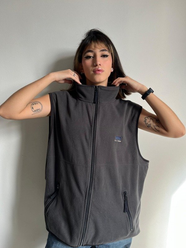 Producto - CHALECO POLAR HELLY HANSEN NUEVO CON ETIQUETA (2XL)